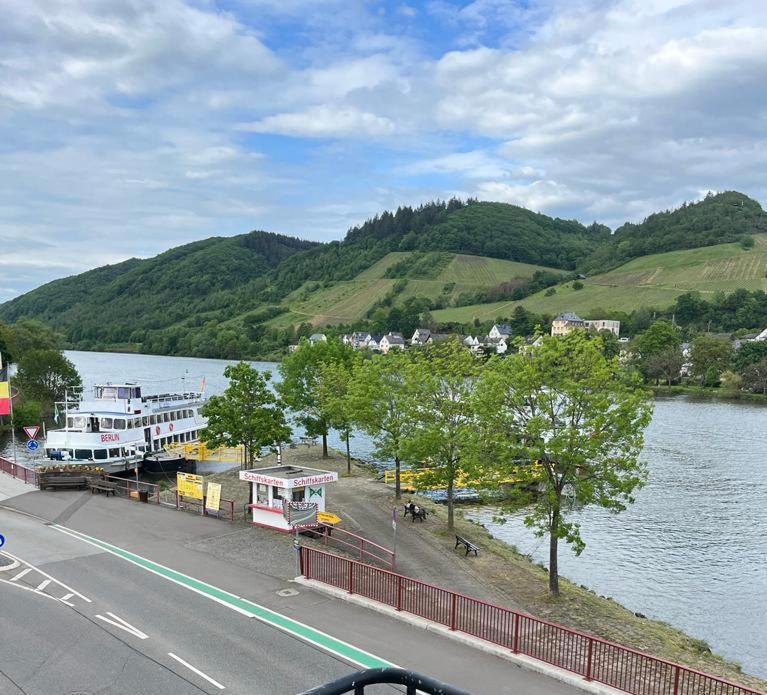 Moselresidenz Bellevue Alf Lägenhet Exteriör bild